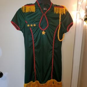 Halloween costume. Suze large.